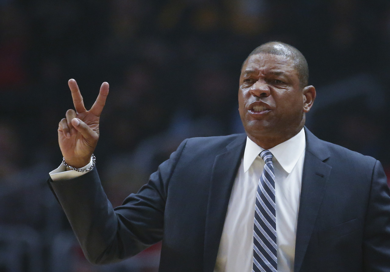 KG：老里太聪明了 他对战术的理解达到顶级 我们篮球理念完全一致